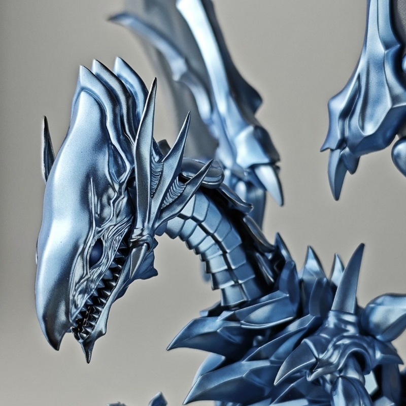 새로운 유기오 블루아이즈 화이트 드래곤 모델 금속 스프 - Model Kit Yugioh 리뷰 및 가격