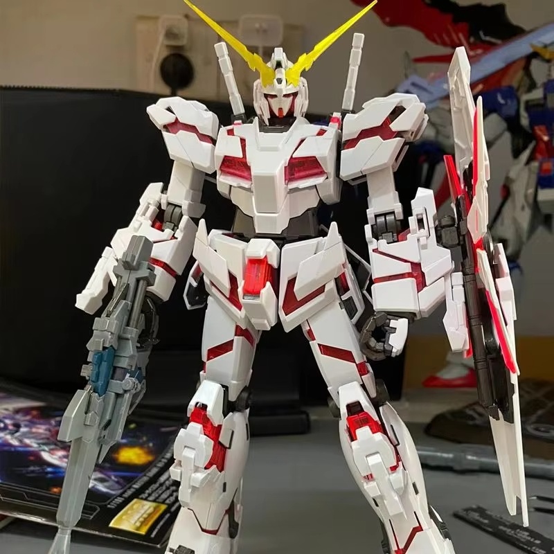 재고 있음 Hg 1/144 Rx-0 유니콘 디스트로이어 - Model Kit Third Party 리뷰 및 가격