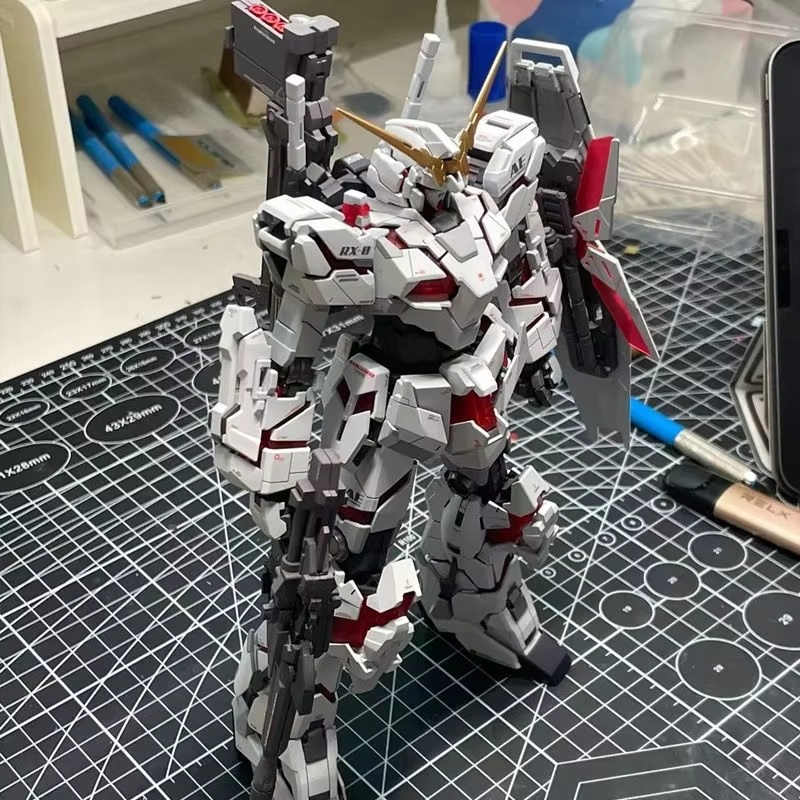 재고 있음 Hg 1/144 Rx-0 유니콘 디스트로이어 - Model Kit Third Party 리뷰 및 가격